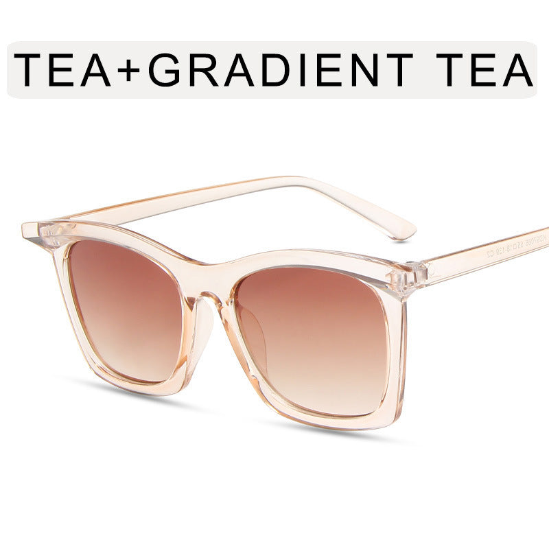 Women's Cat-Eye Sunglasses with Gradient Lenses and Transparent Frame Design Kalsten