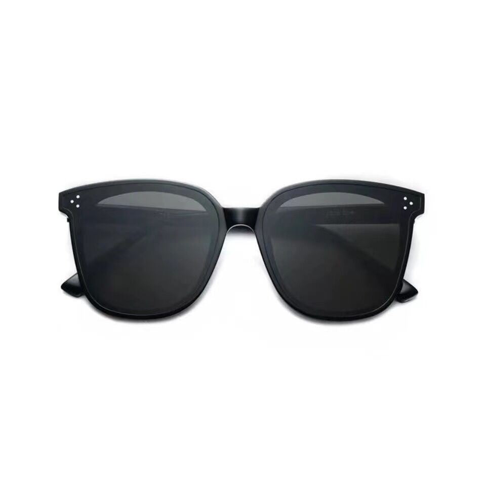 Ladies Oversized Sunglasses with Elegant Design Kalsten