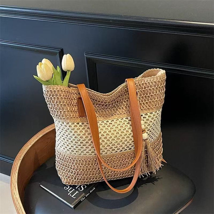 Elegant and Versatile Beach Bag Kalsten