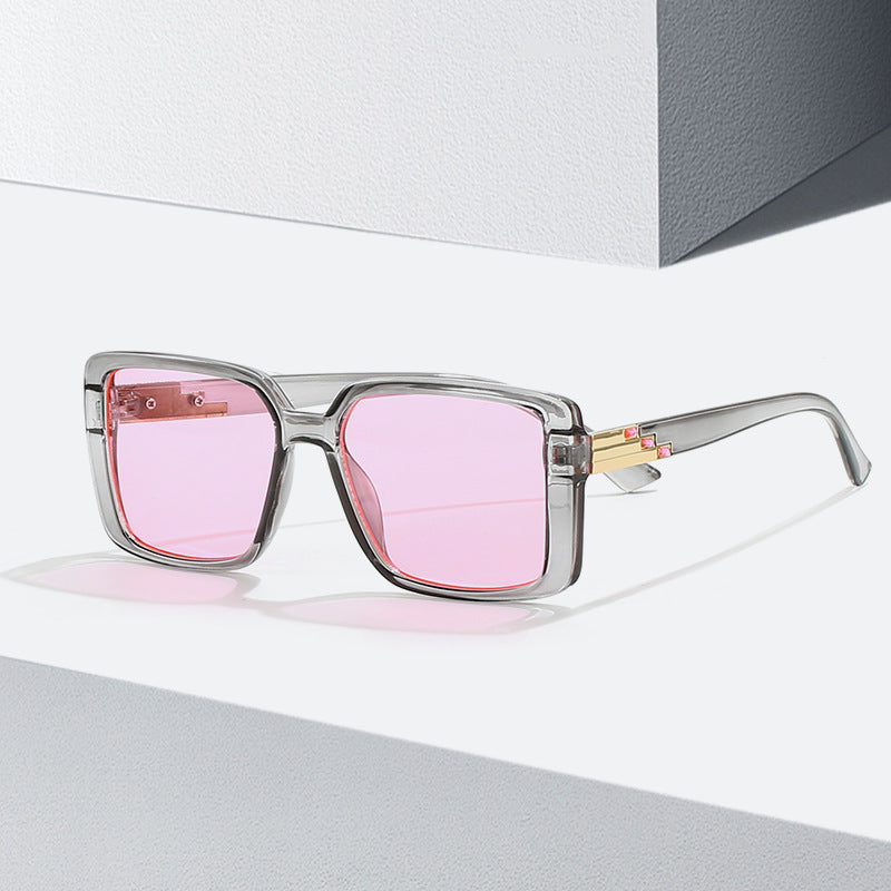 Women's fashionable square sunglasses with trendy details Kalsten