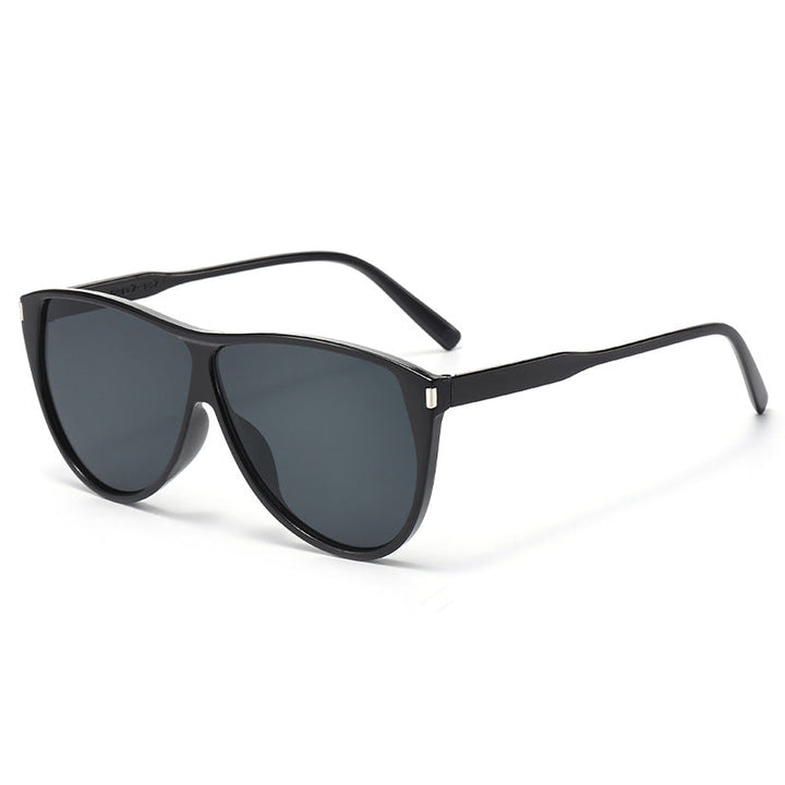 Ladies modern Cat-Eye sunglasses with protective UV filter and stylish frame Kalsten