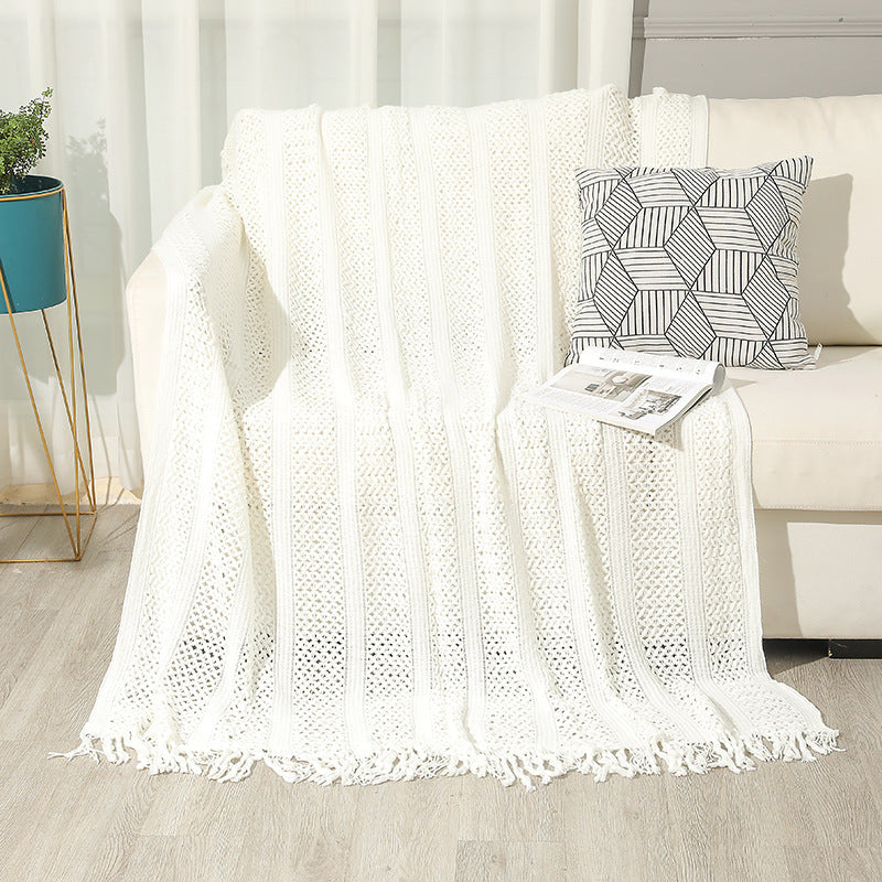 Ladies Large Knitted Blanket Kalsten