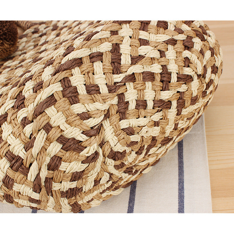 Fashionable basket bag with decorative pompons Kalsten