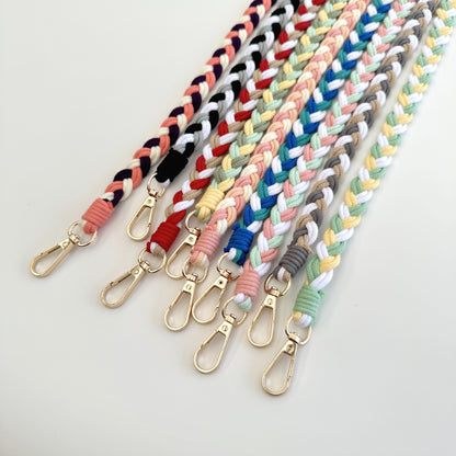Handcrafted Braided Dog Leash Acalora