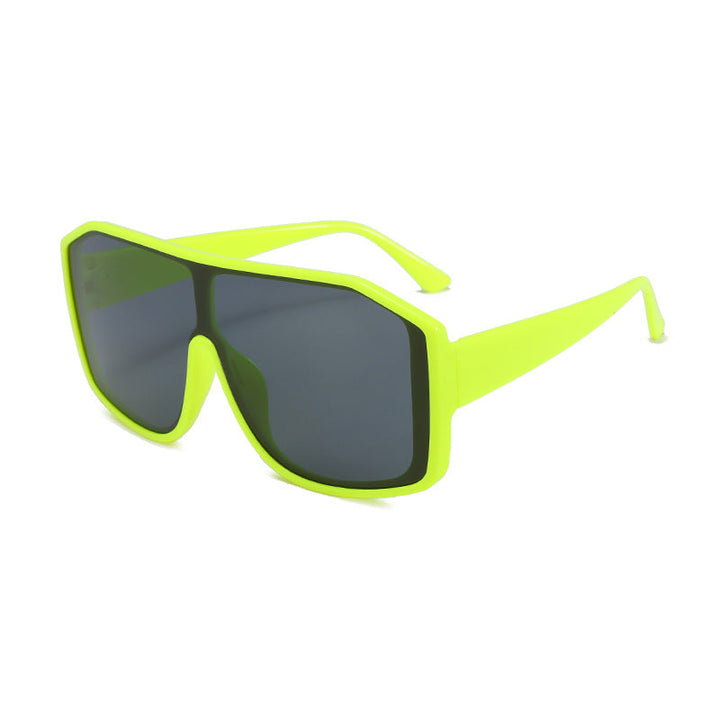 Ladies Fashion Oversized Sunglasses in Futuristic Design Kalsten