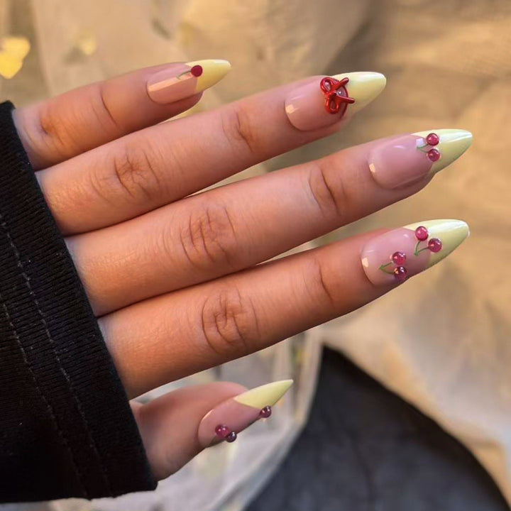 Natural Floral Press-On Nail Set Kalsten