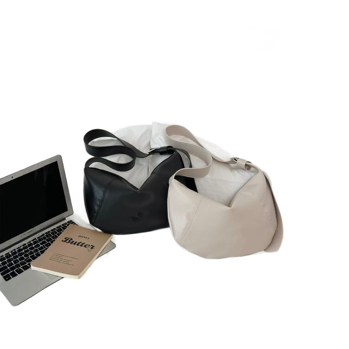 Elegant shoulder bag with multifunctional compartments Kalsten