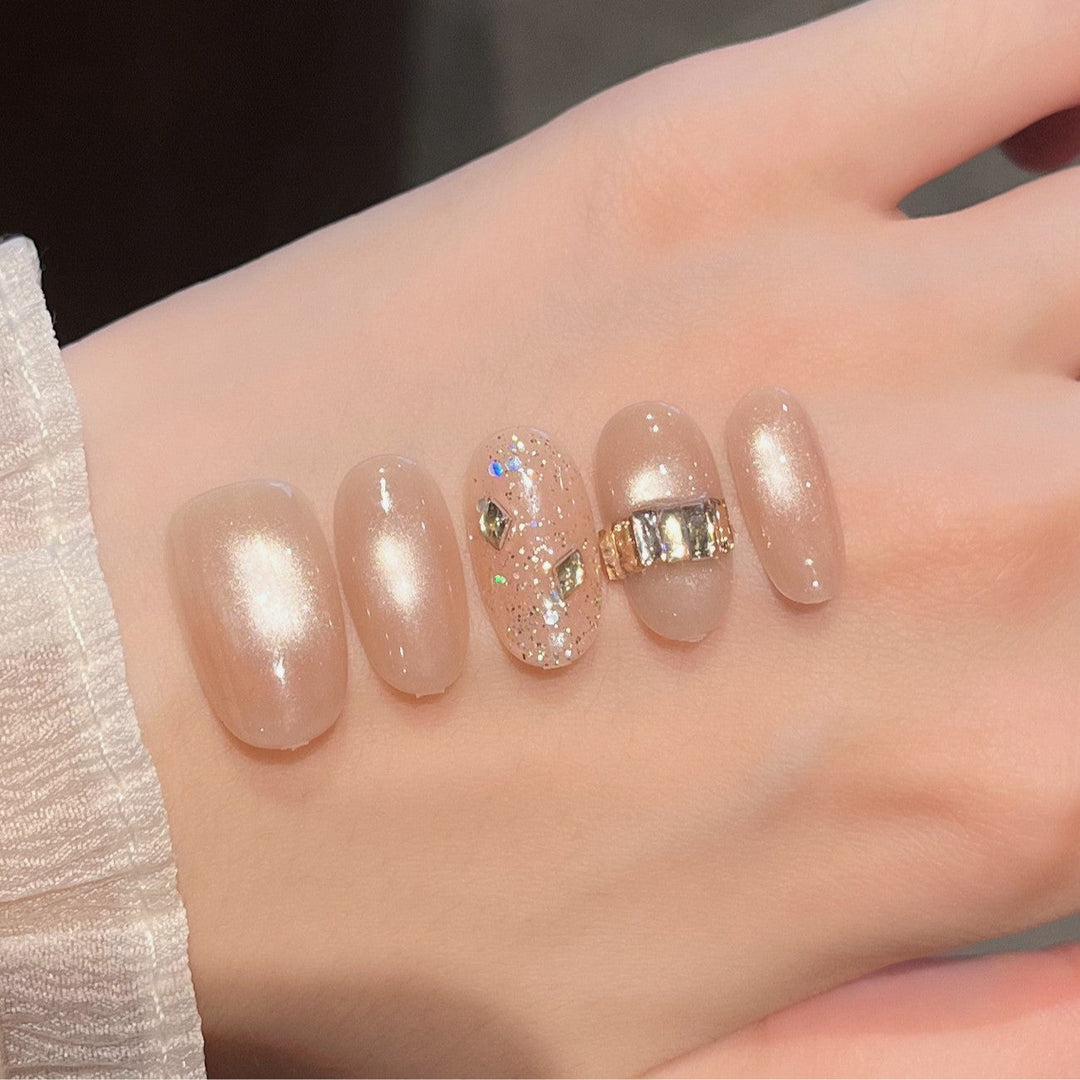 Elegant Decorative Nail Art Set Kalsten