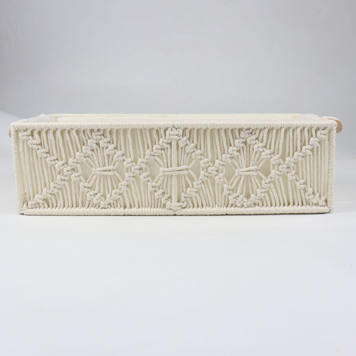 Storage basket with macrame pattern Acalora