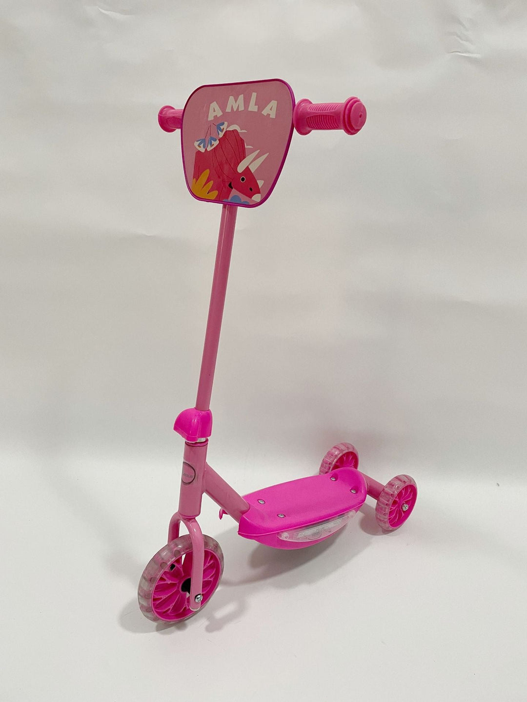 Compact Multi-Feature Kick Scooter Kalsten