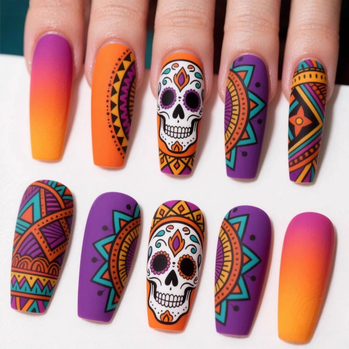Creative skull design artificial nails Acalora