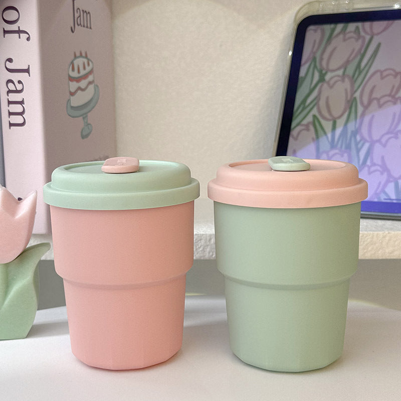 Women's Reusable Drinking Cup with Integrated Straw and Secure Closure Kalsten