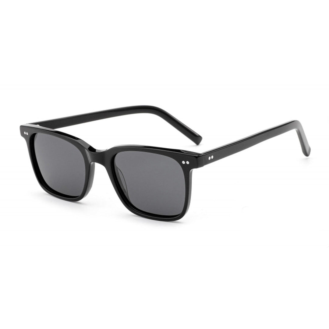 Women's sunglasses in a modern, transparent design with polarized lenses Kalsten