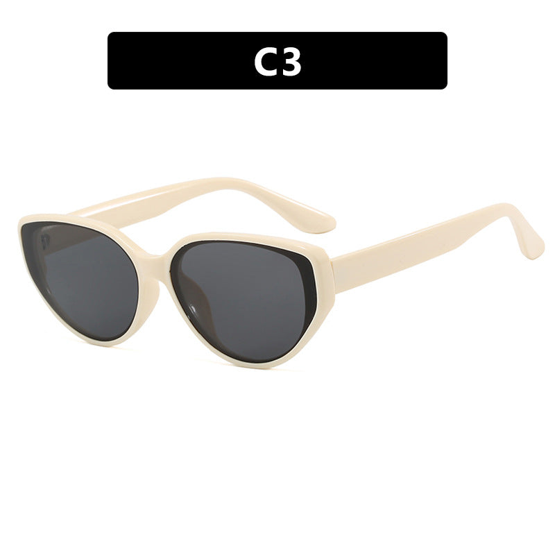 Ladies Cat-Eye Sunglasses with fashionable tortoiseshell pattern and UV protection Kalsten