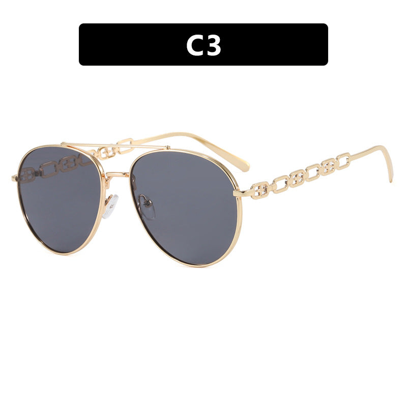 Women's striking sunglasses with luxurious chain detail and polarized lenses Kalsten