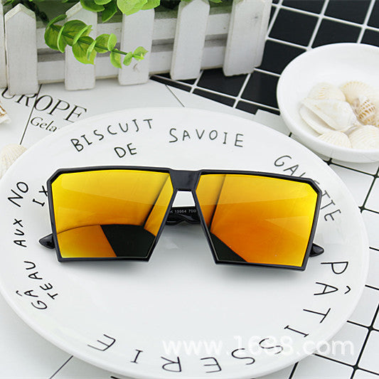 Women's Fashion Sport Sunglasses with Square Frame and Mirrored Lenses Kalsten