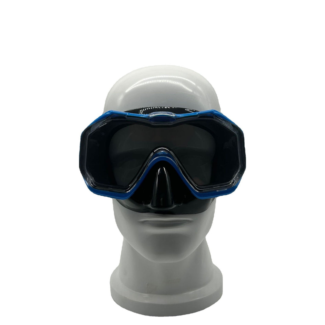 Diving mask with wide field of vision and anti-fog technology Kalsten