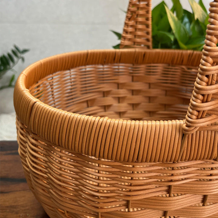 Ladies Handmade Basket with Elegant Handle Kalsten