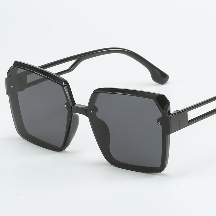Ladies fashionable square sunglasses with filigree design Kalsten