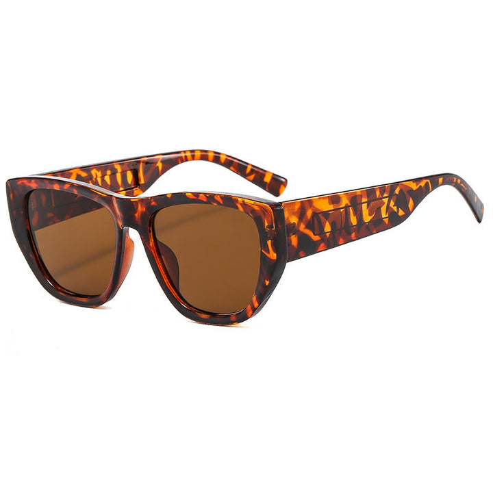 Women's trendy sunglasses in innovative Cat-Eye design Kalsten
