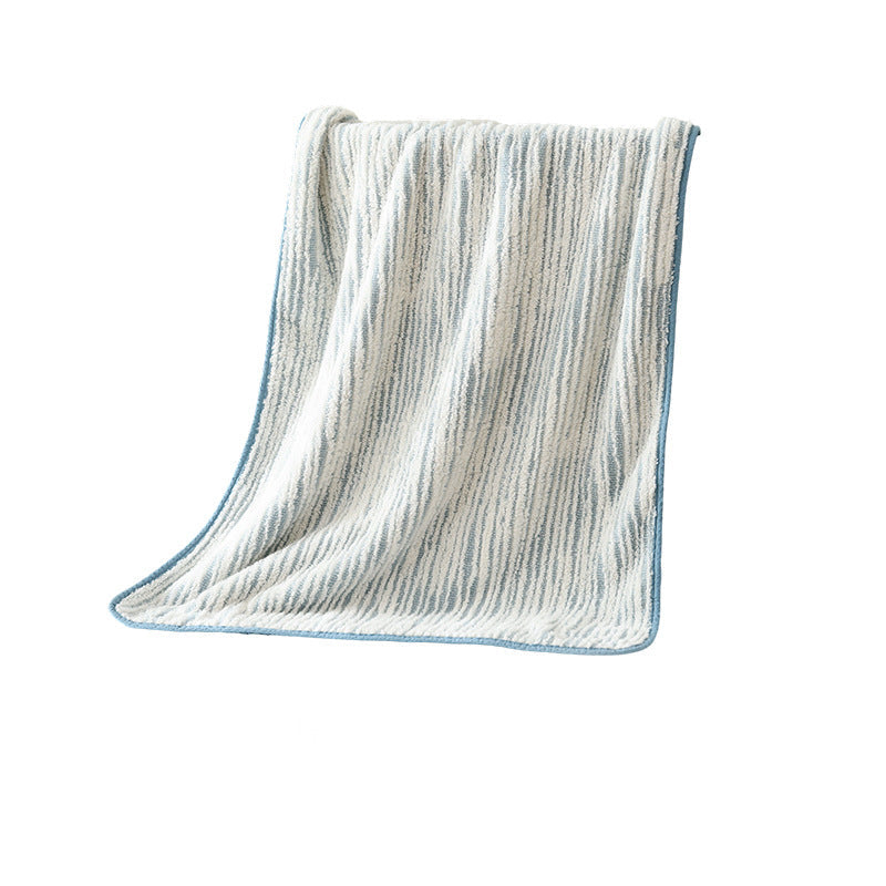 Cozy blanket with modern striped pattern Kalsten