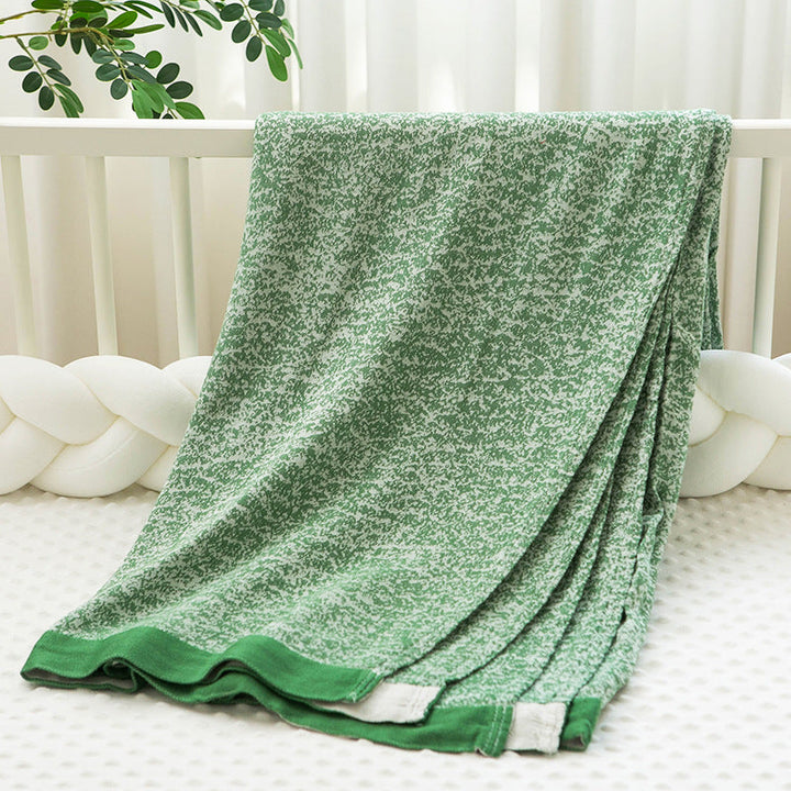 Ladies bedspread with playful nature motif Kalsten