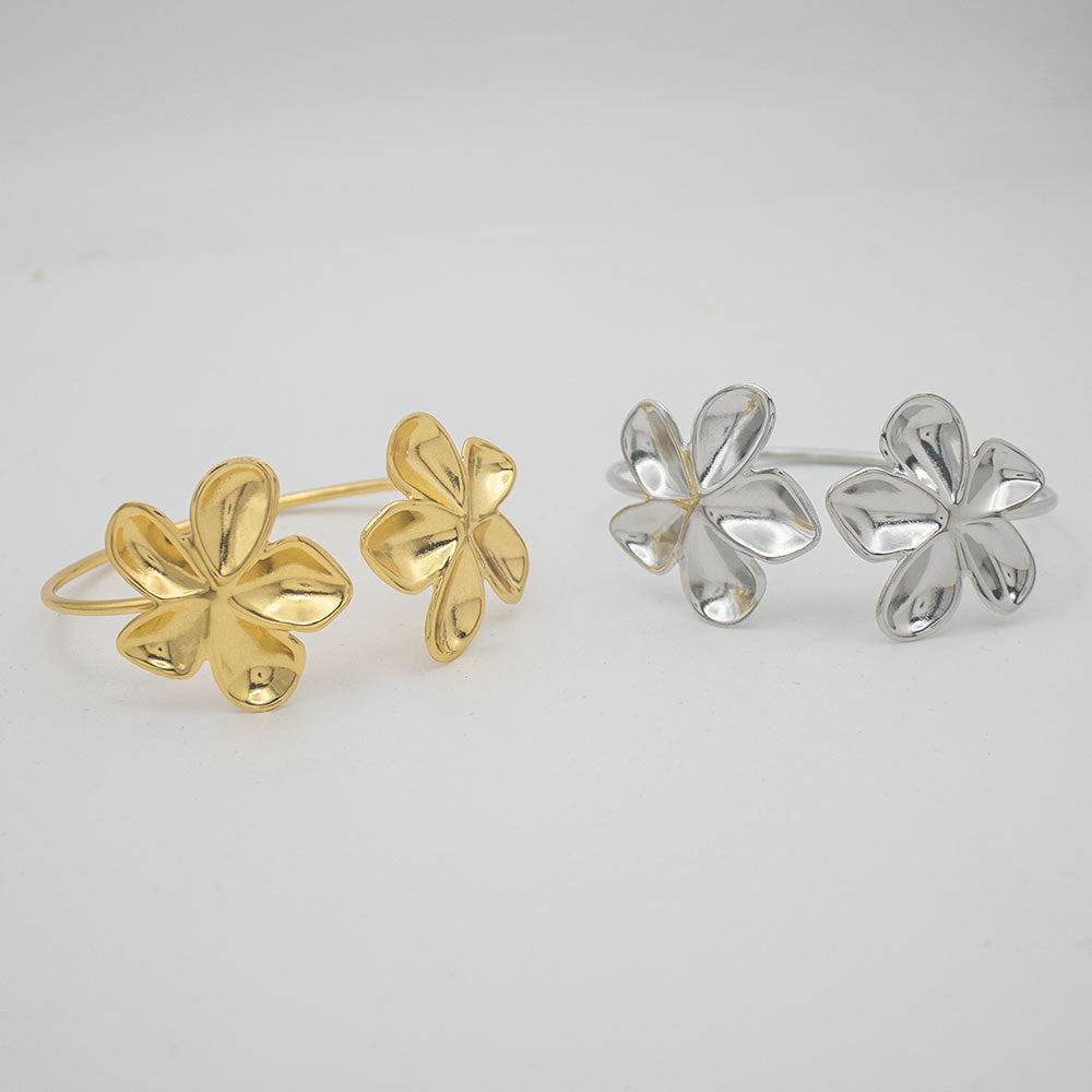 Elegant Flower Cuff Bracelet Kalsten