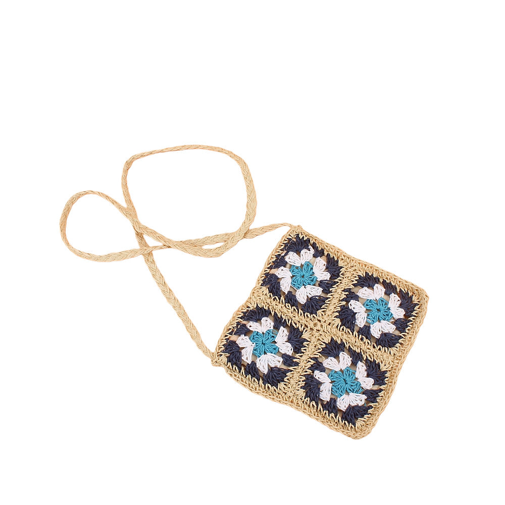 Shoulder bag with hand-crocheted floral pattern Kalsten