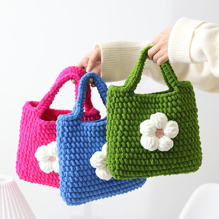 Handcrafted cotton bag with floral application Kalsten