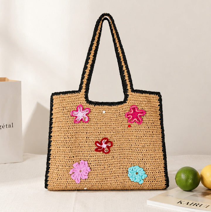 Handmade straw bag with flower appliqués Kalsten