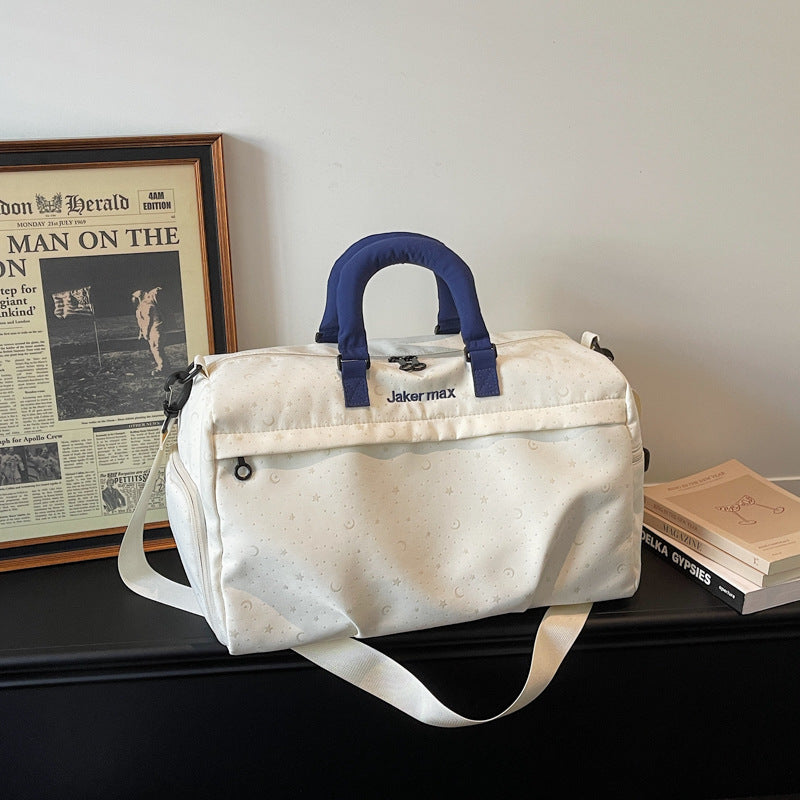 Ladies sporty and stylish travel bag Kalsten