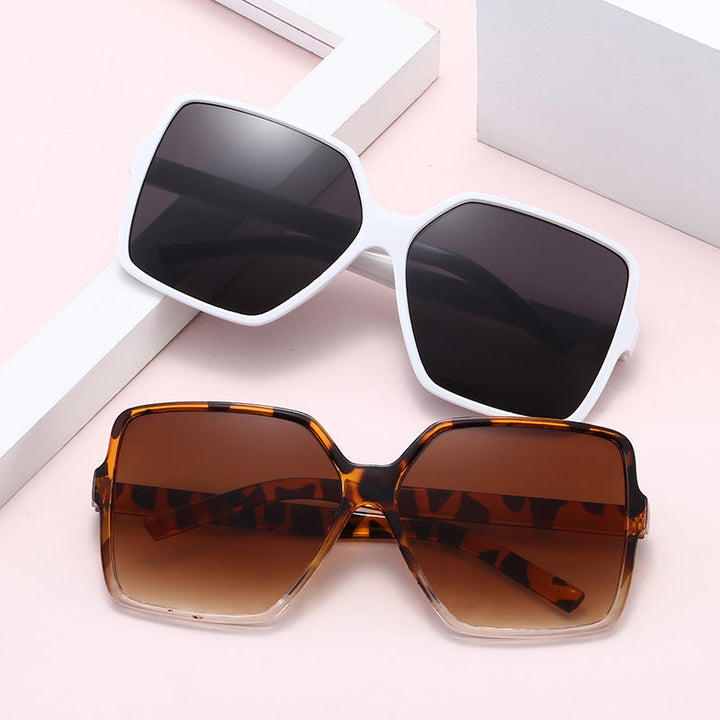Women's oversized square sunglasses with elegant frame Kalsten