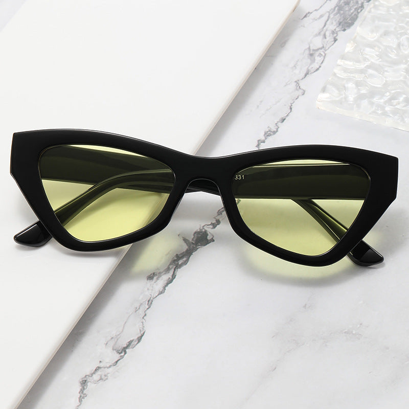 Women's trendy Cat-Eye sunglasses Kalsten