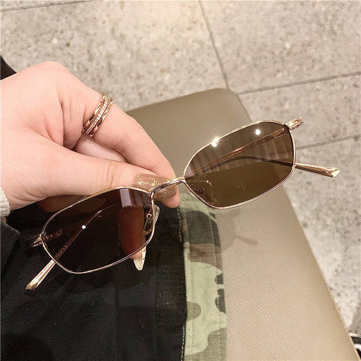 Women geometric sunglasses in minimalist design Kalsten