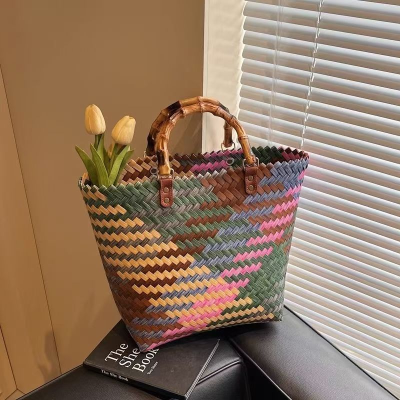 Striking Handbag Kalsten