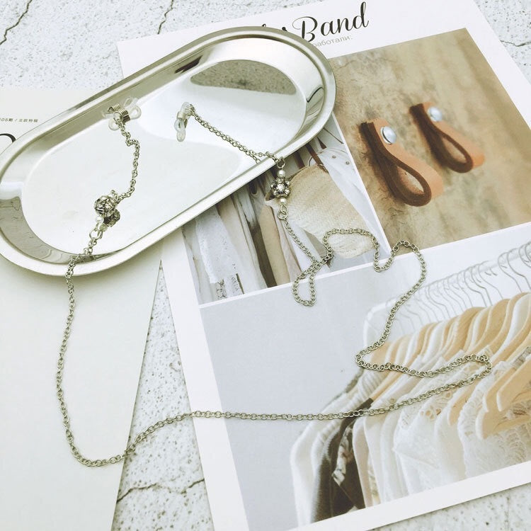 Fashionable Glasses Holder Chain Made of High-Quality Metal Kalsten