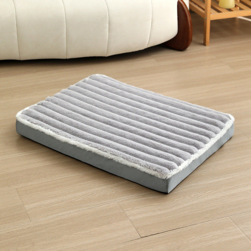 Dog lying surface Kalsten