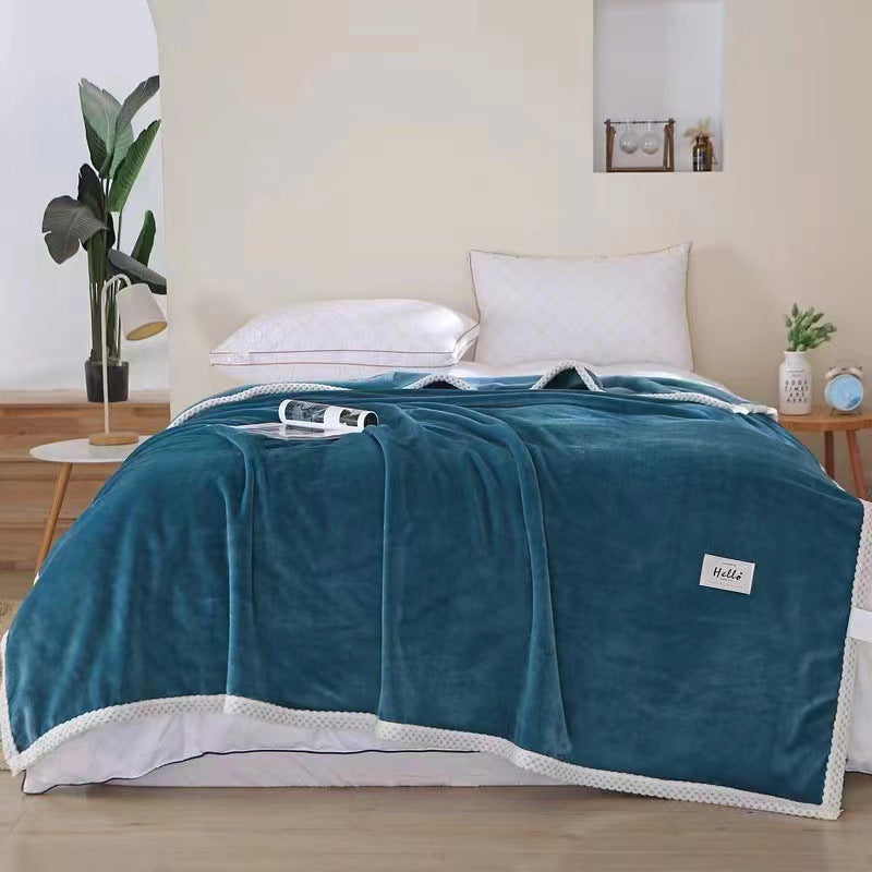 Unisex cuddle blanket with playful cloud design Kalsten