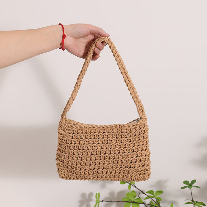 Handmade straw crossbody bag with structured design Kalsten