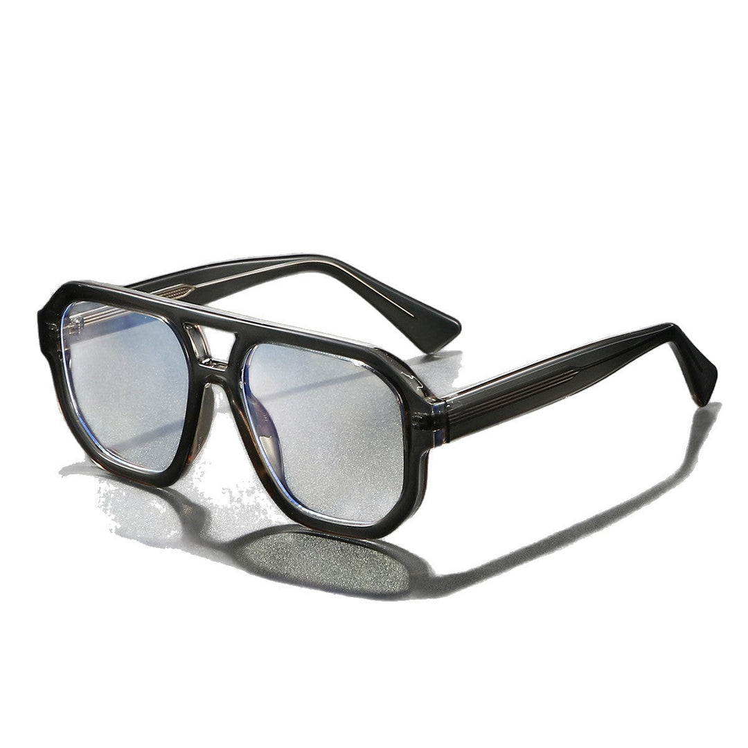 Women's sunglasses in a modern urban design with a broad rim Kalsten