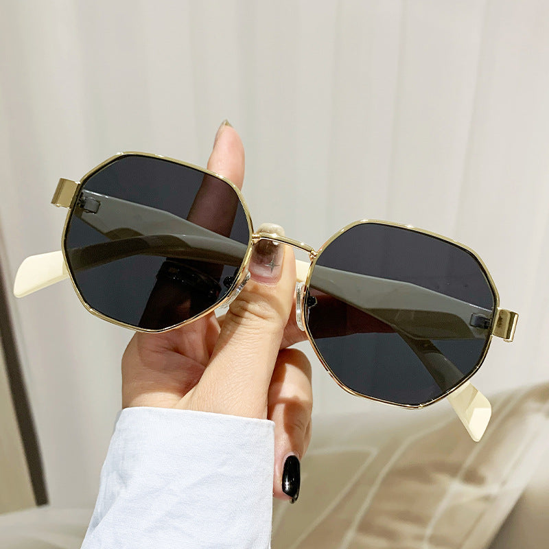 Women's fashionable sunglasses with high-quality rectangular frame and UV protection Kalsten
