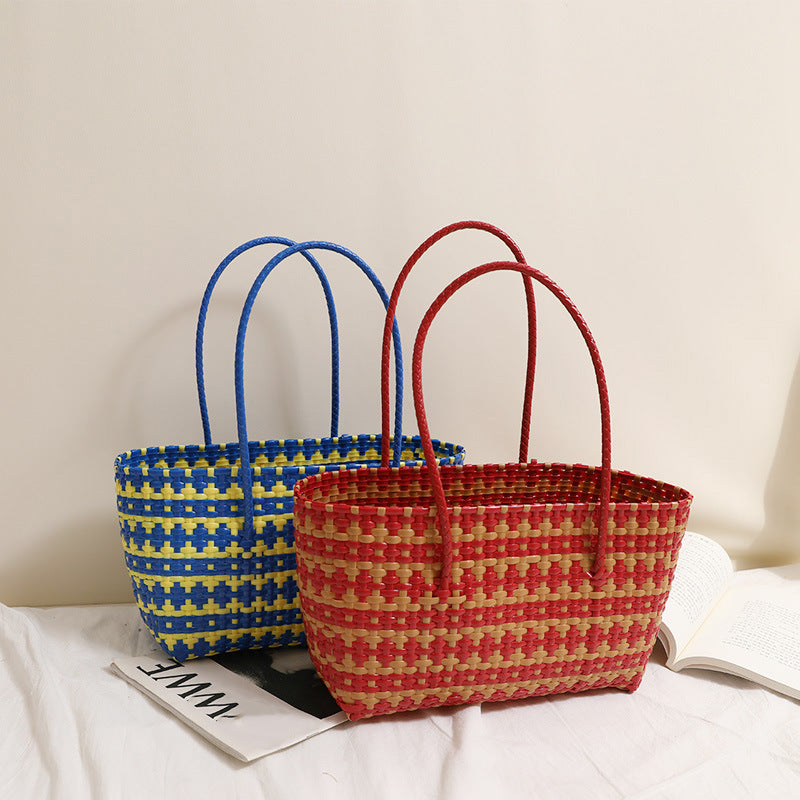 Braided straw bag with color-contrasting stripes Kalsten