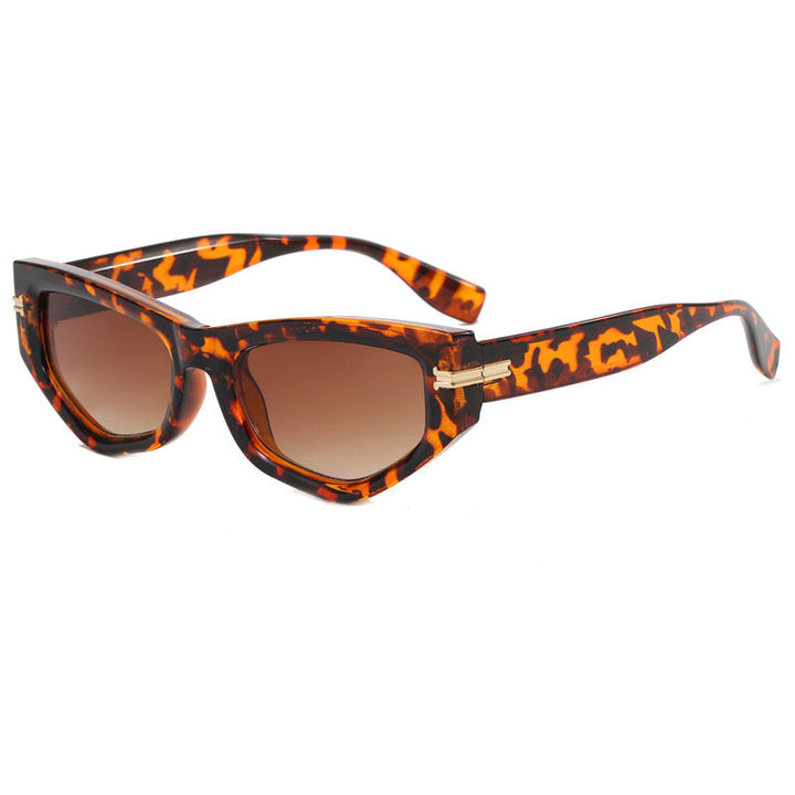 Women's trendy Cat-Eye sunglasses with painted frame and accentuated metal details Kalsten