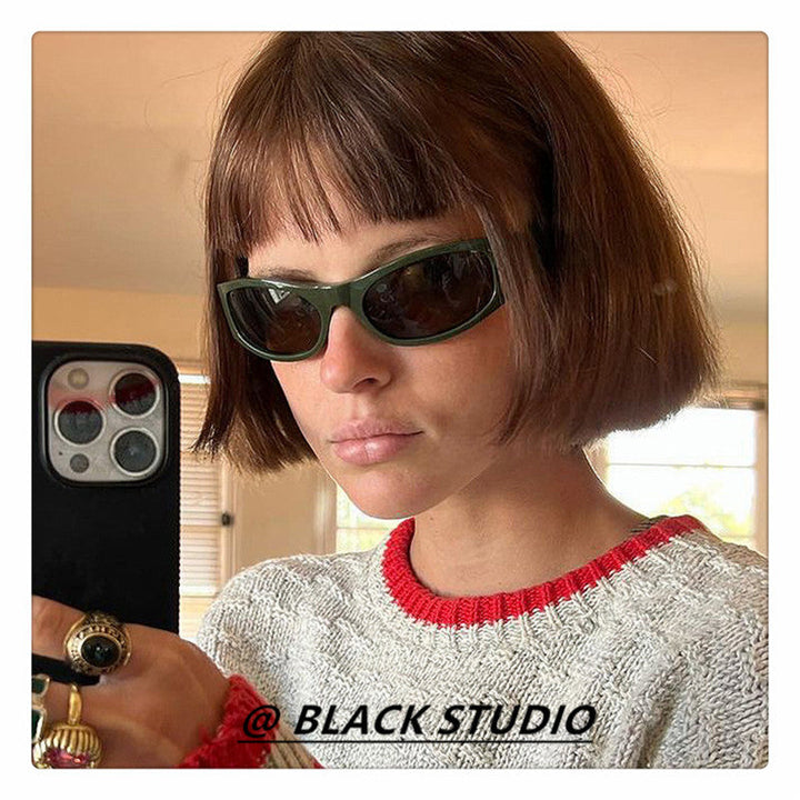 Women's sunglasses in elegant retro-inspired design Kalsten