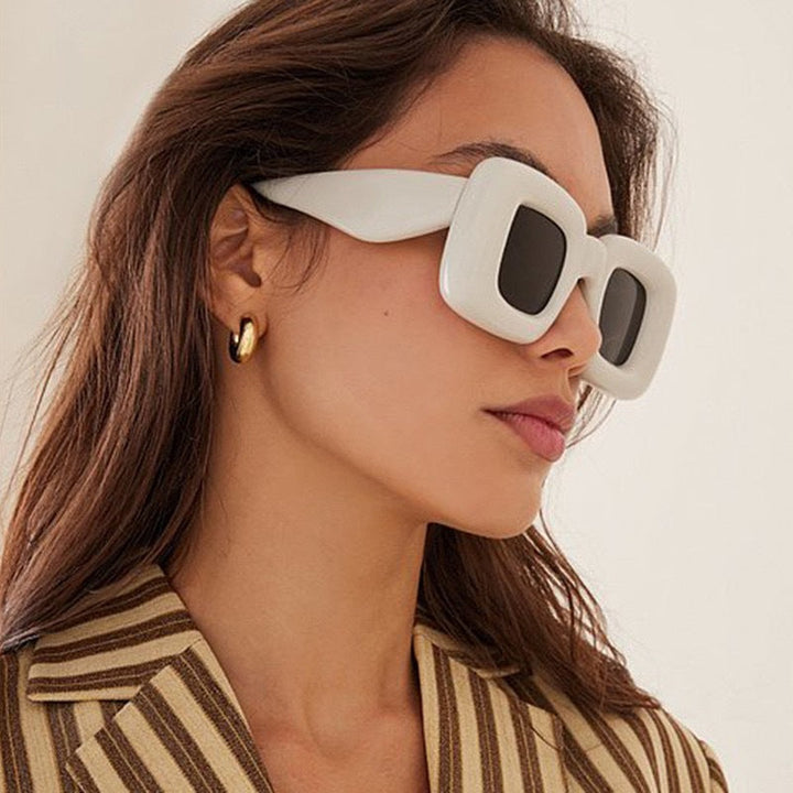 Women rectangular sunglasses with wide frame and protective UV filter Kalsten