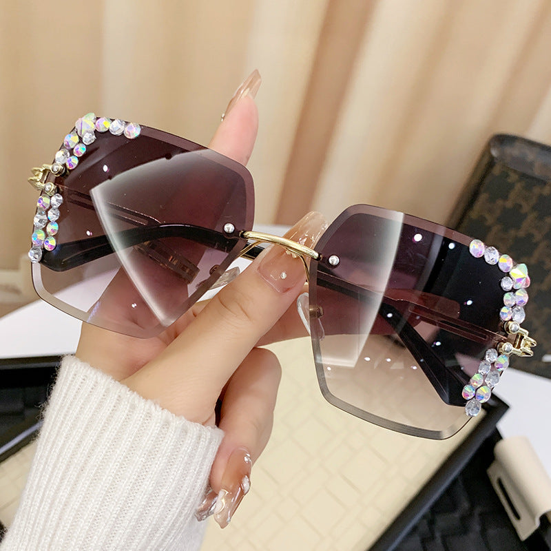 Ladies sunglasses with extravagant rhinestone frame Kalsten