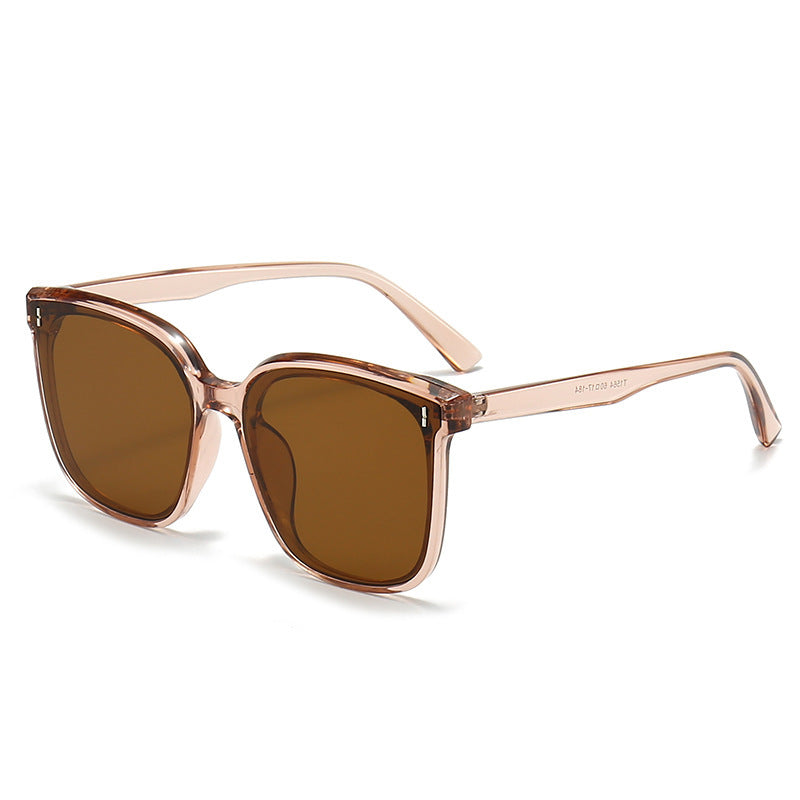 Women's fashion sunglasses with protective UV filter and elegant design Kalsten