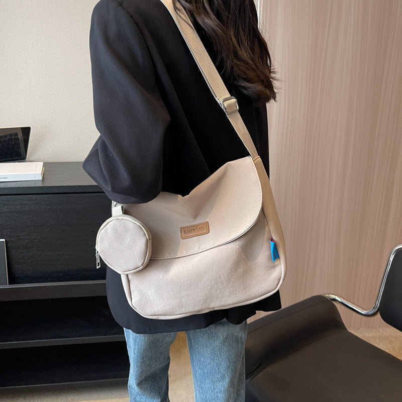 Everyday-friendly shoulder bag Kalsten
