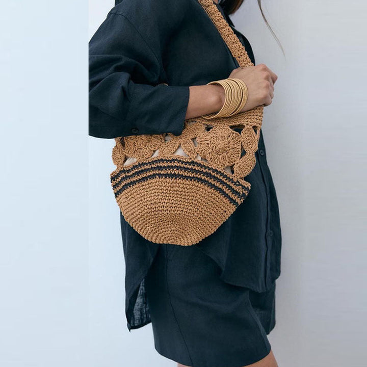Crocheted Shoulder Bag with Floral Design Kalsten