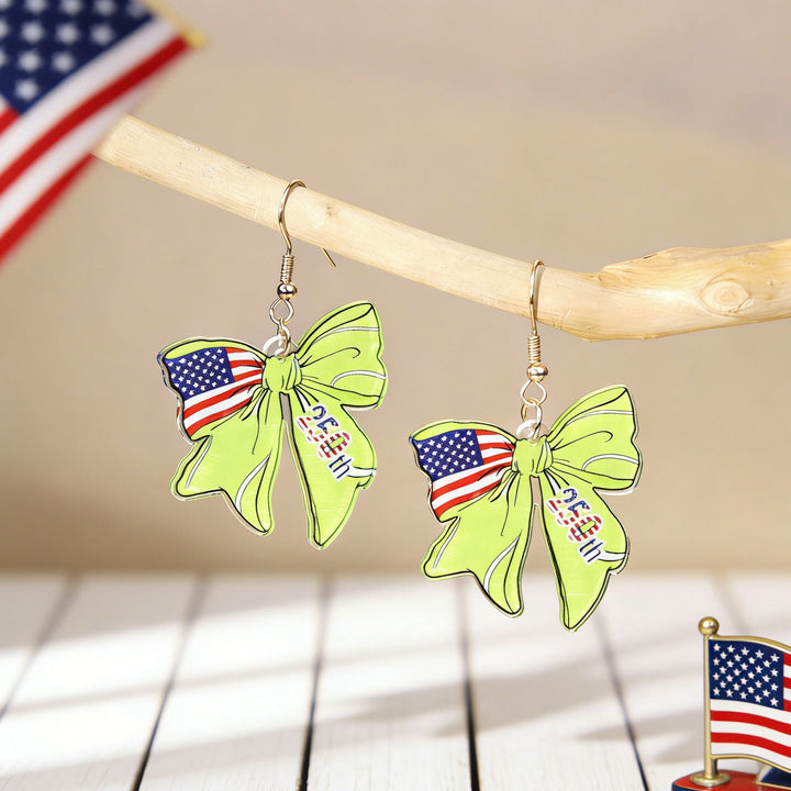 Women's eye-catching statement earrings made of acrylic with patriotic bow pendant Kalsten